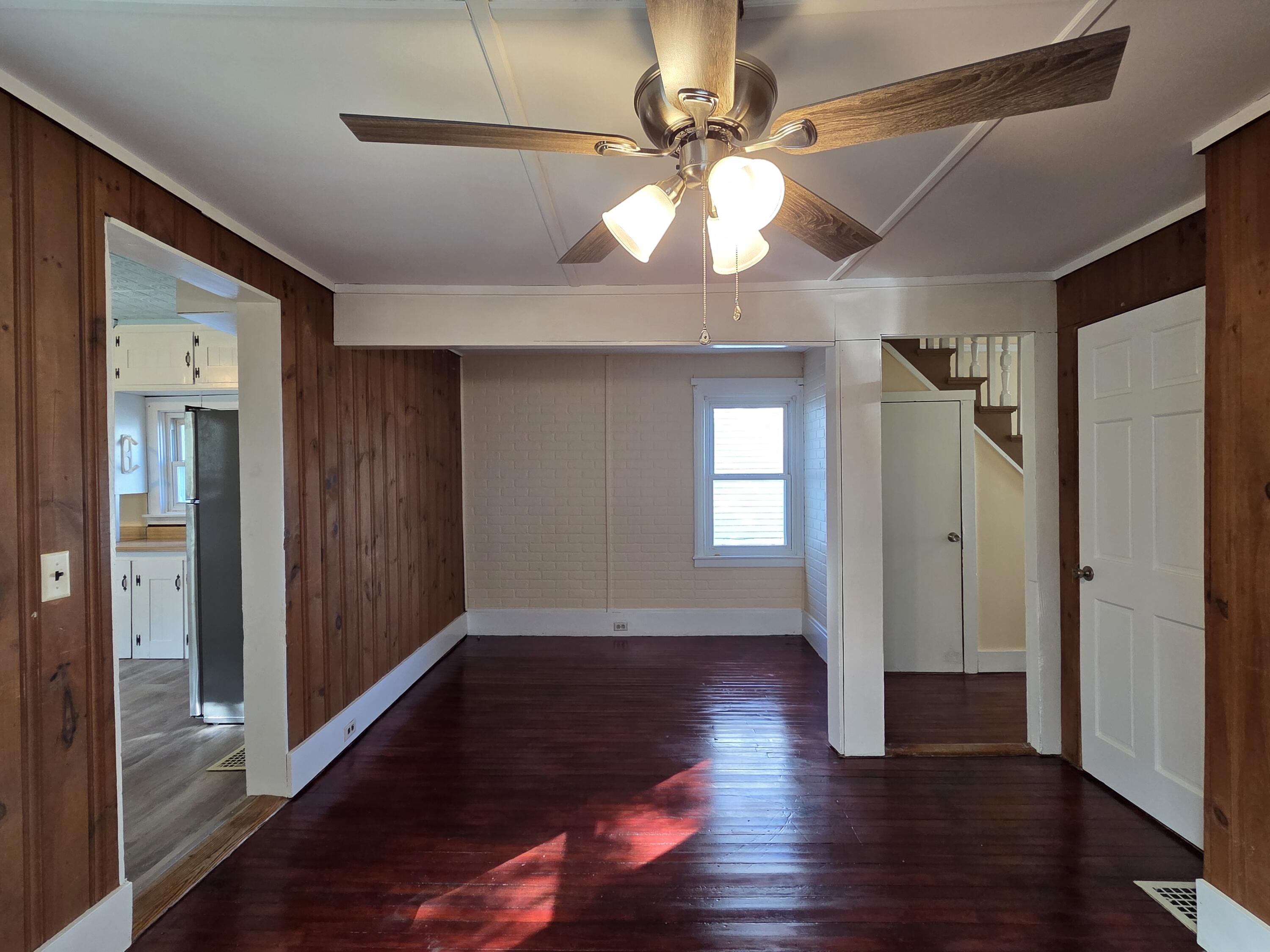 16 Kendall Street Augusta, ME 04330 - Photo 6 of 19 Living Room
