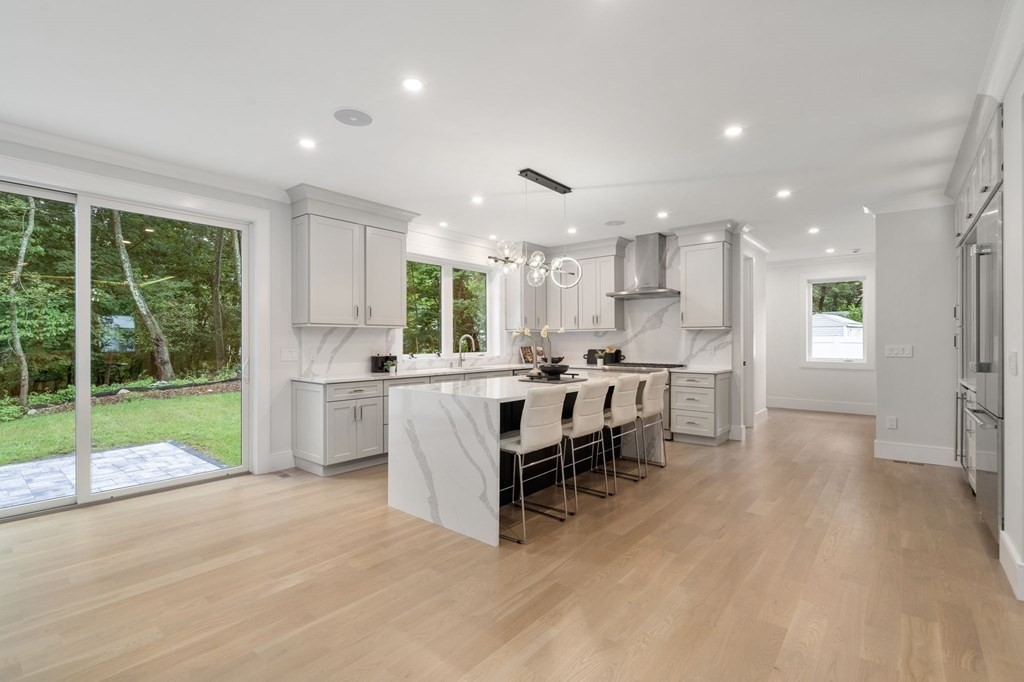 24 Paul Revere Road Sharon, MA 02067 - Photo 9 of 34 Gallery Image 9