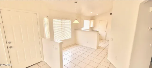 $1,895 | 1202 North Bogle Avenue, Chandler, AZ 85225