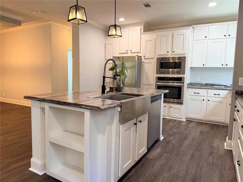 4440 Southwest 63rd Boulevard Gainesville, FL 32608 - Photo 17 of 47