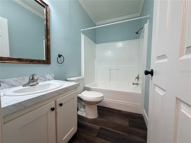 $325,000 | 4440 Southwest 63rd Boulevard, Gainesville, FL 32608