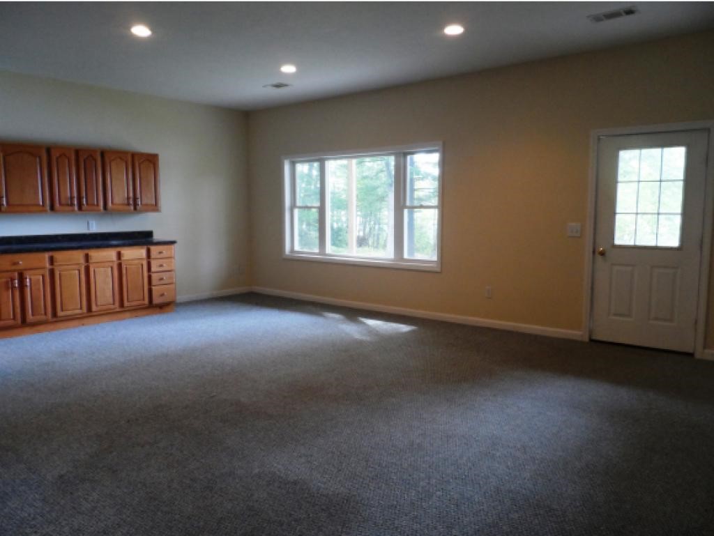 407-409 Jamestown Road Belmont, NH 03220 - Photo 11 of 20 Gallery Image 11