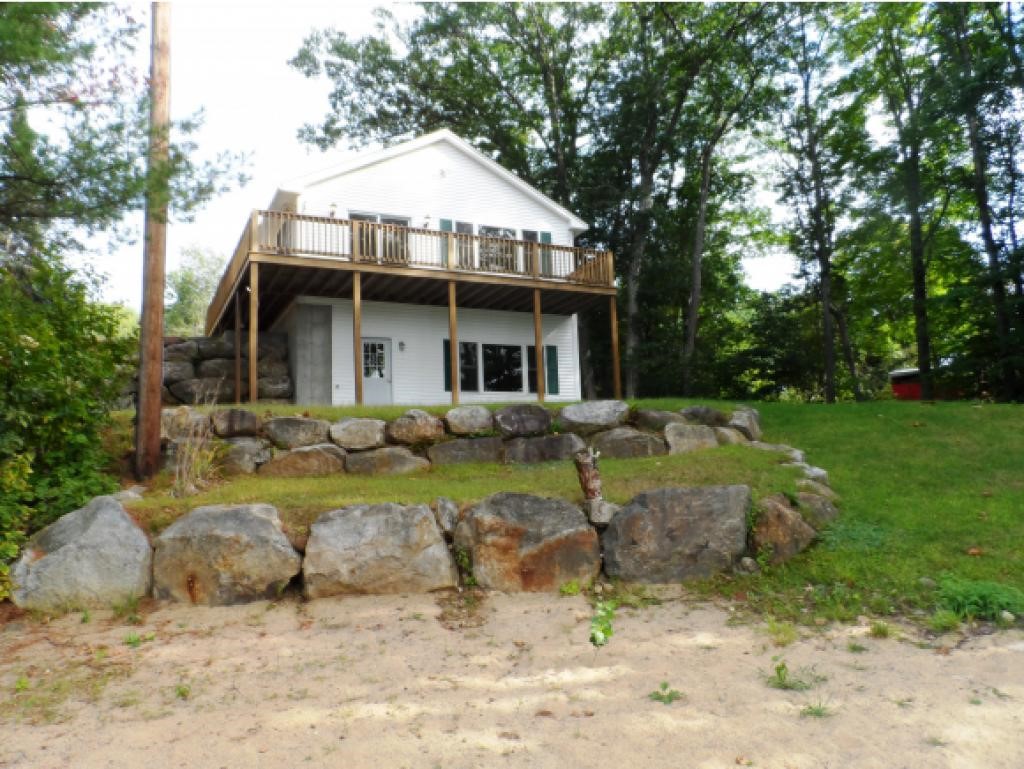 407-409 Jamestown Road Belmont, NH 03220 - Photo 4 of 20 Gallery Image 4