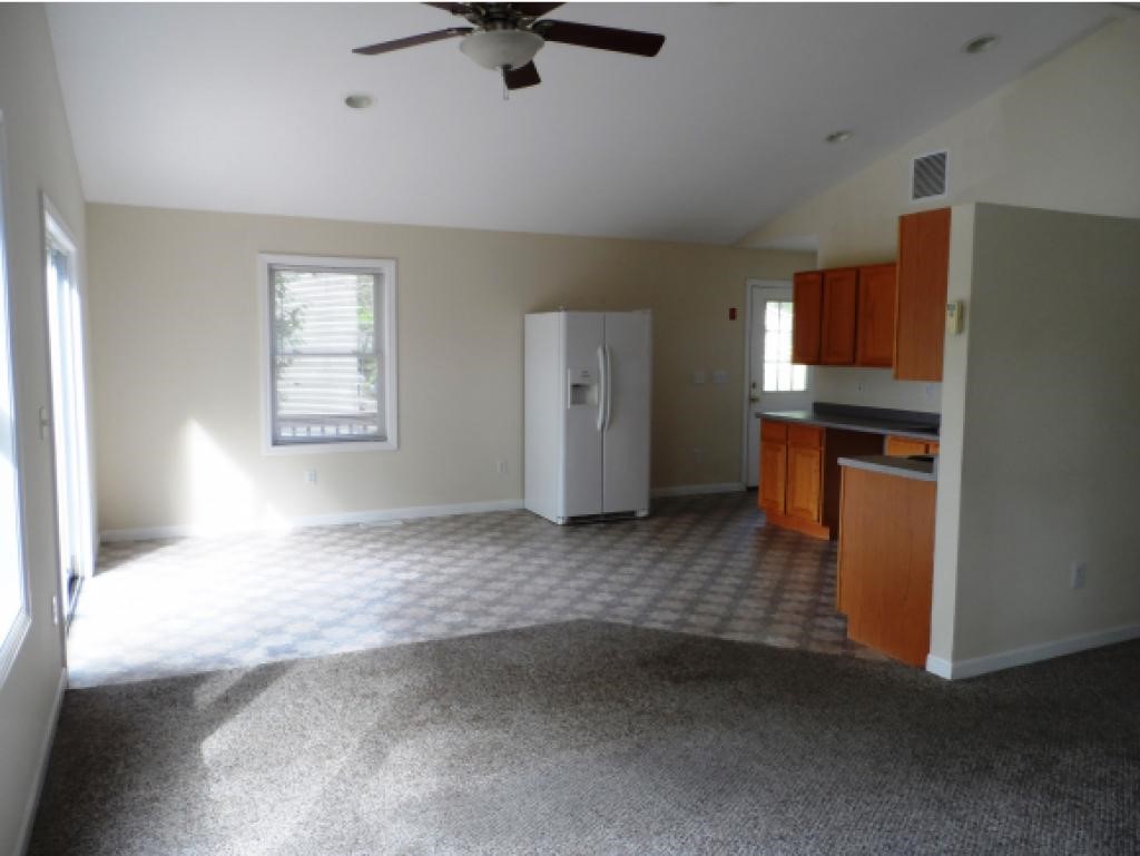 407-409 Jamestown Road Belmont, NH 03220 - Photo 7 of 20 Gallery Image 7