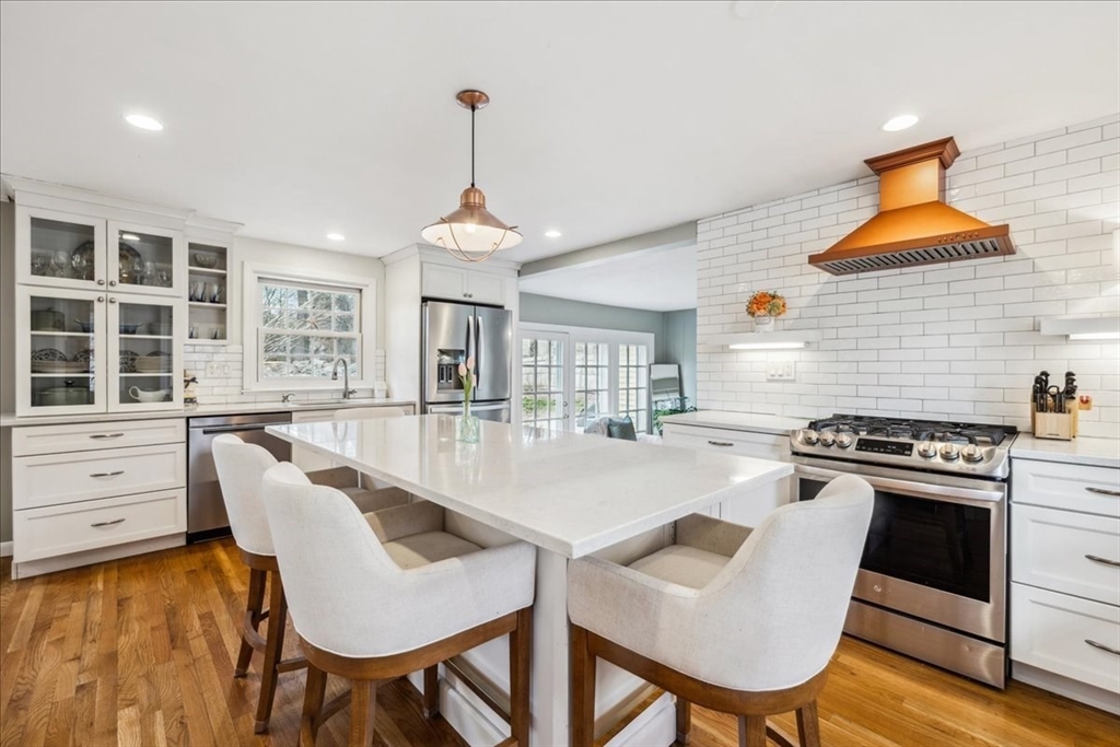 12 Longmeadow Road Medfield, MA 02052 - Photo 11 of 41 Gallery Image 11