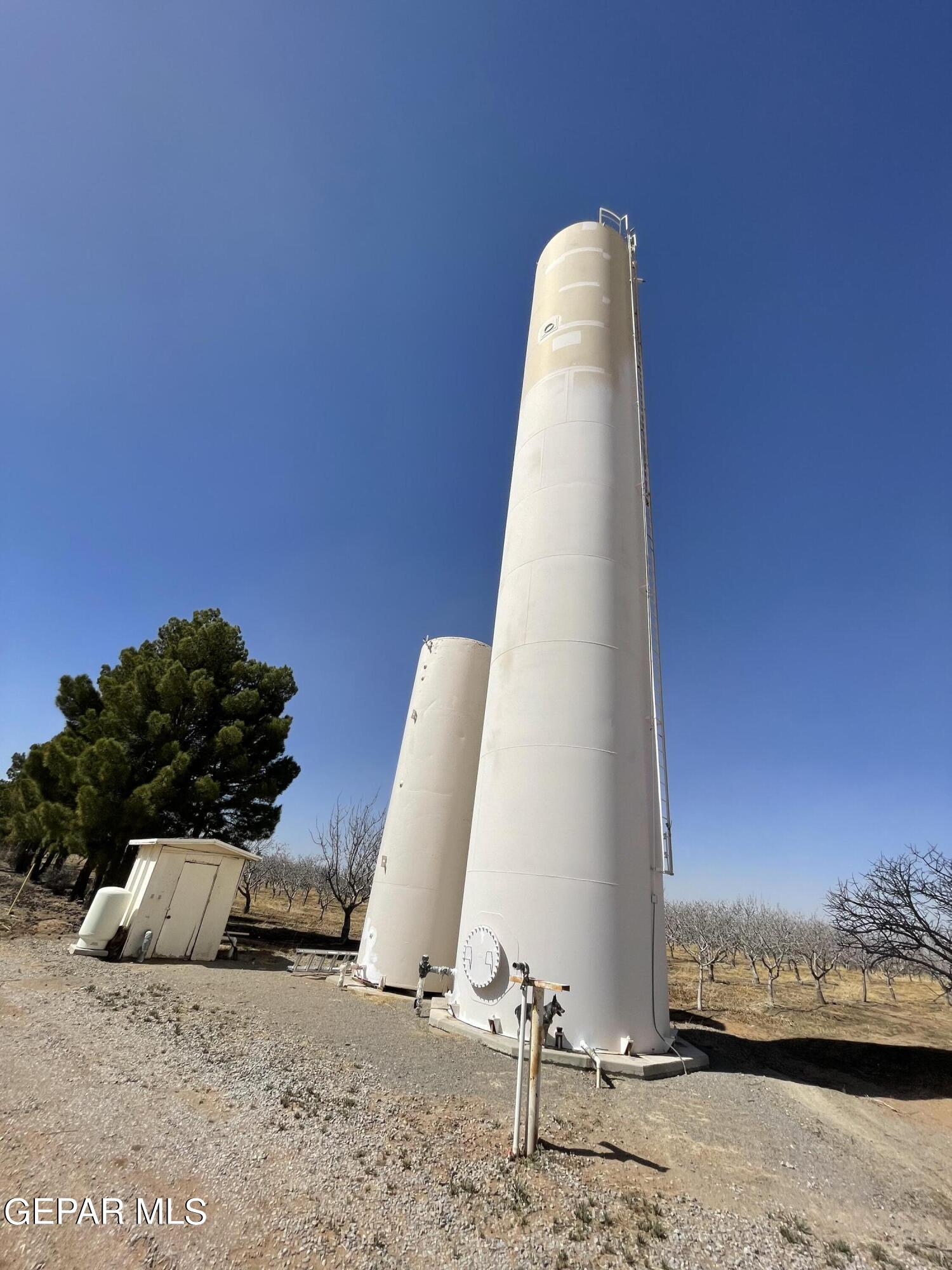 2695 Redstone Street Chaparral, NM 88081 - Photo 6 of 33 a view of a room with a bed and a window