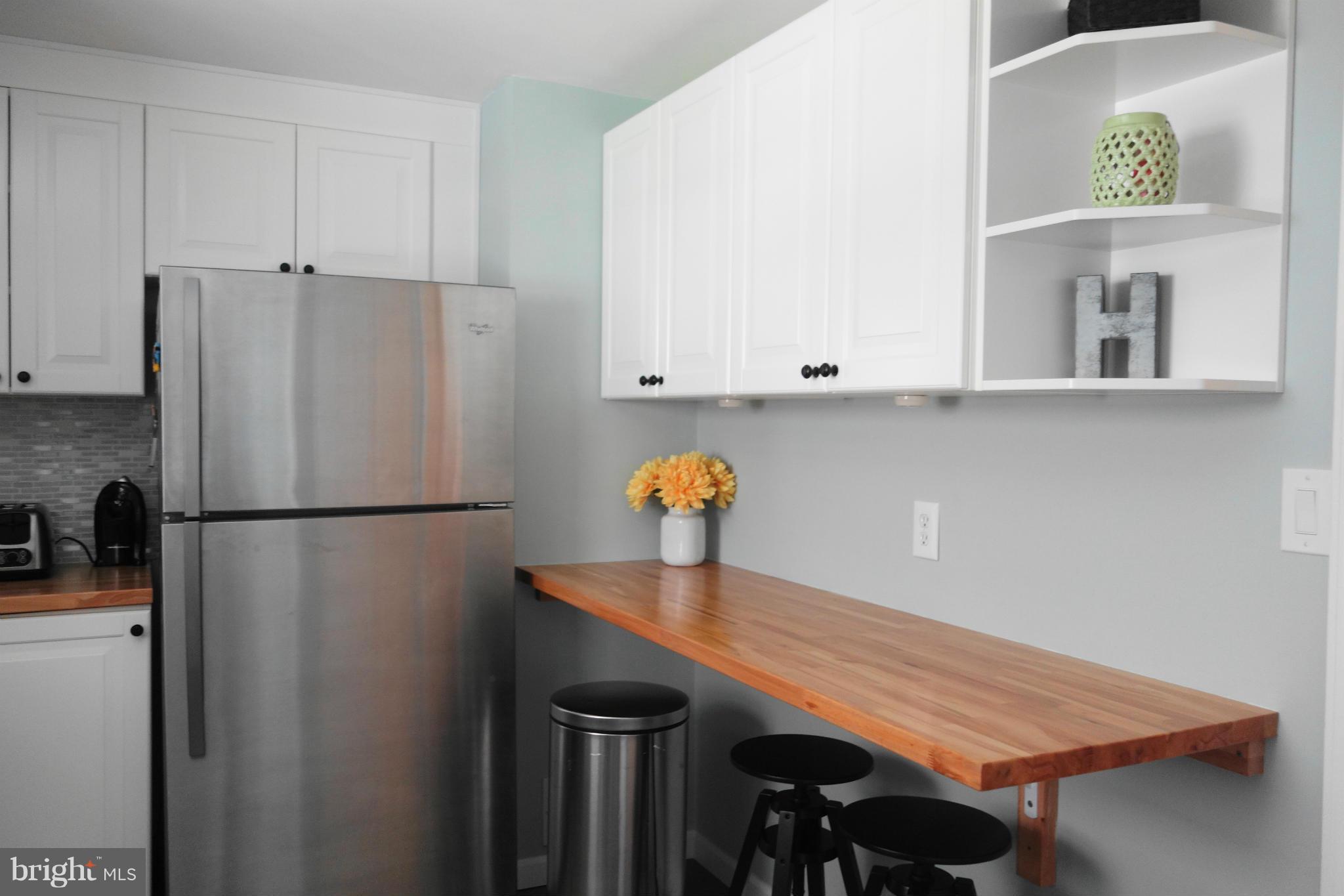5657 Braxfield Road Halethorpe, MD 21227 - Photo 5 of 26 Kitchen