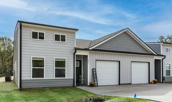 $375,000 | 325-327 R C Thompson Road, Chesnee, SC 29323