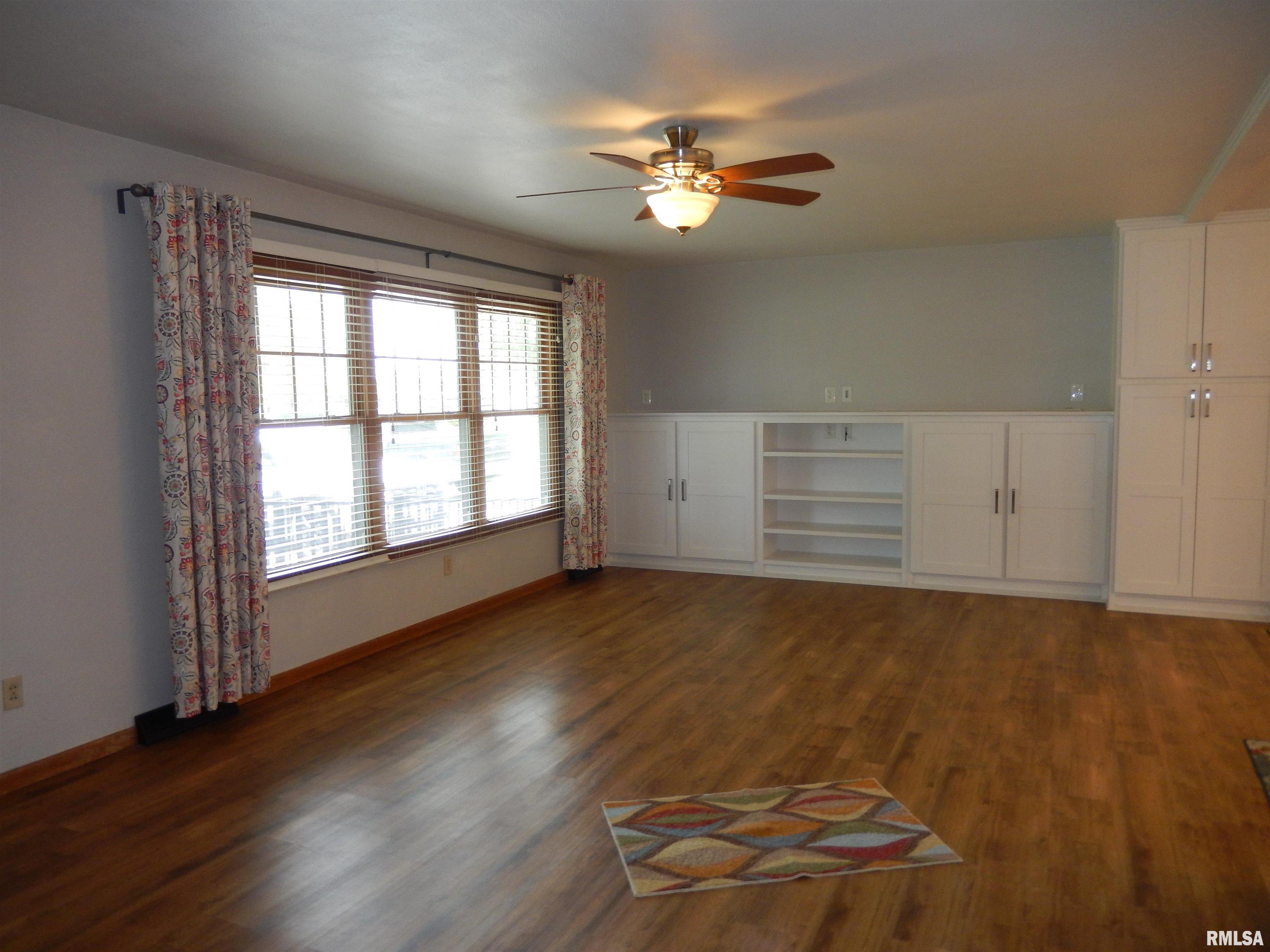 20 Hiel Drive Bushnell, IL 61422 - Photo 13 of 39