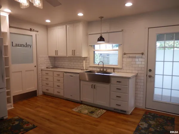 $146,900 | 20 Hiel Drive, Bushnell, IL 61422