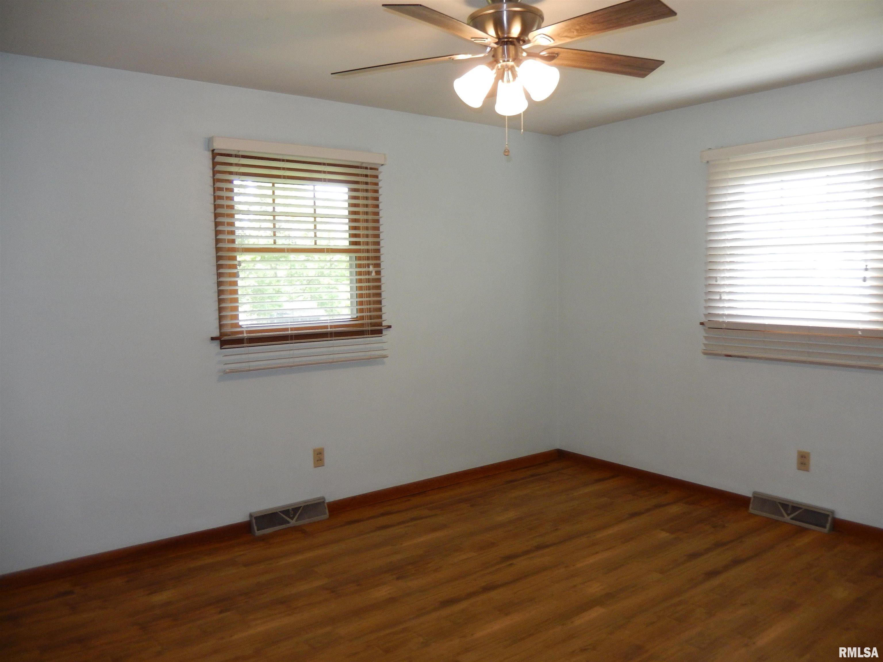 20 Hiel Drive Bushnell, IL 61422 - Photo 24 of 39