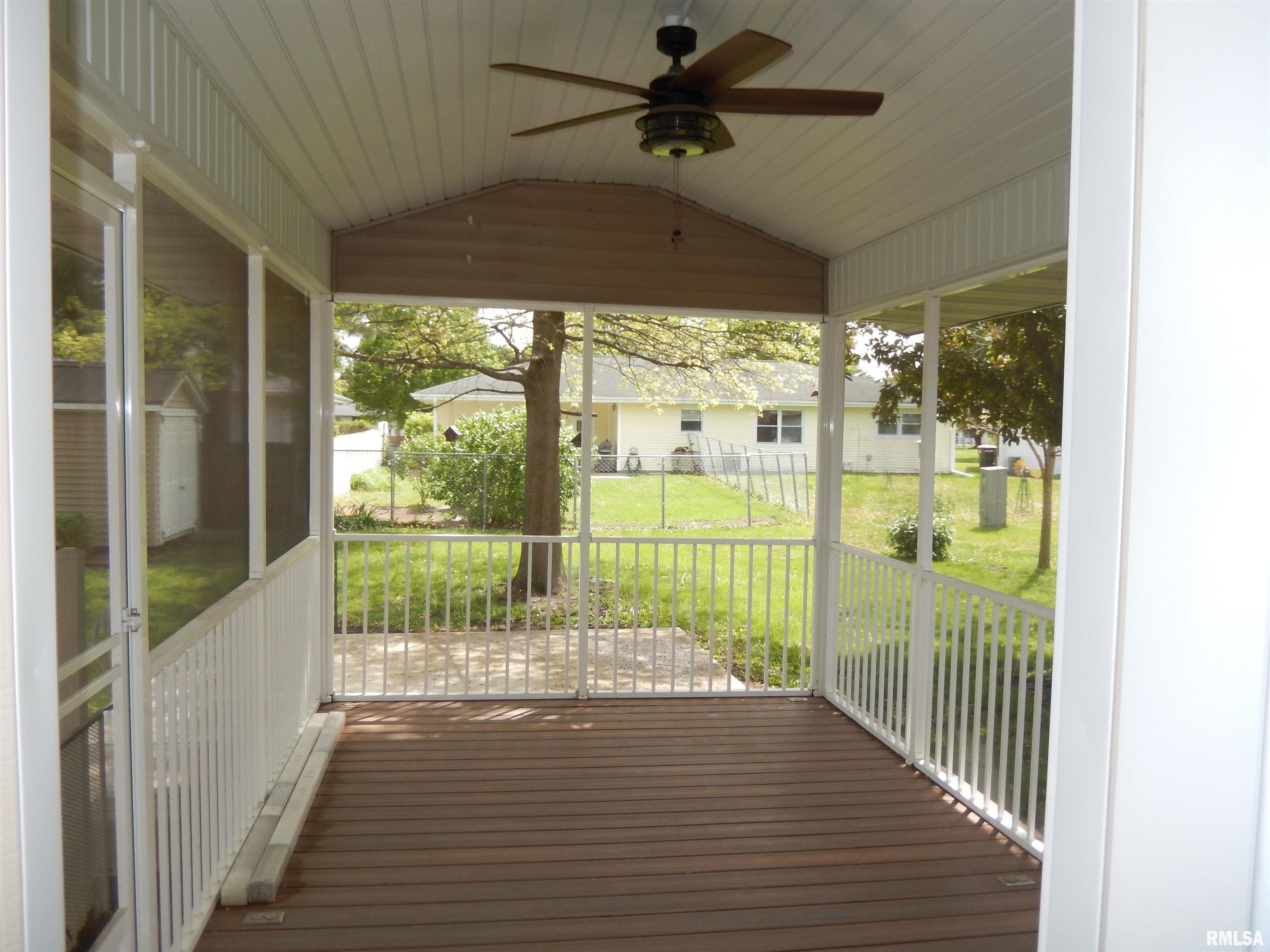 20 Hiel Drive Bushnell, IL 61422 - Photo 37 of 39