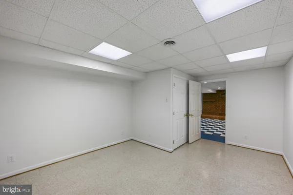 a view of garage with furniture