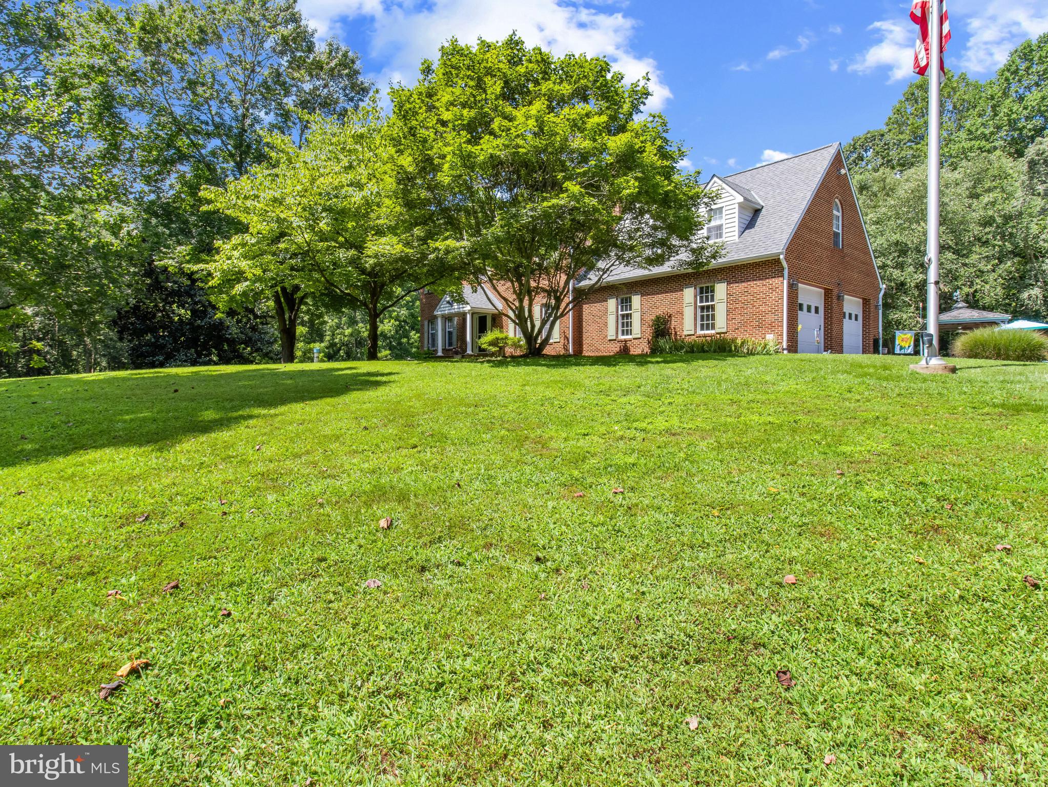 16966 Teagues Point Road Hughesville, MD 20637 - Photo 5 of 72 Front of Home