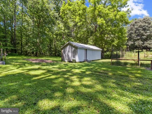 $980,000 | 16966 Teagues Point Road, Hughesville, MD 20637