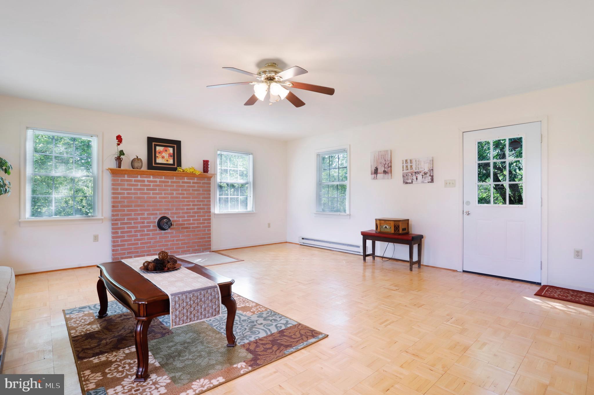 14536 Heavenly Acres Ridge Hancock, MD 21750 - Photo 16 of 45 Oversized bonus room!