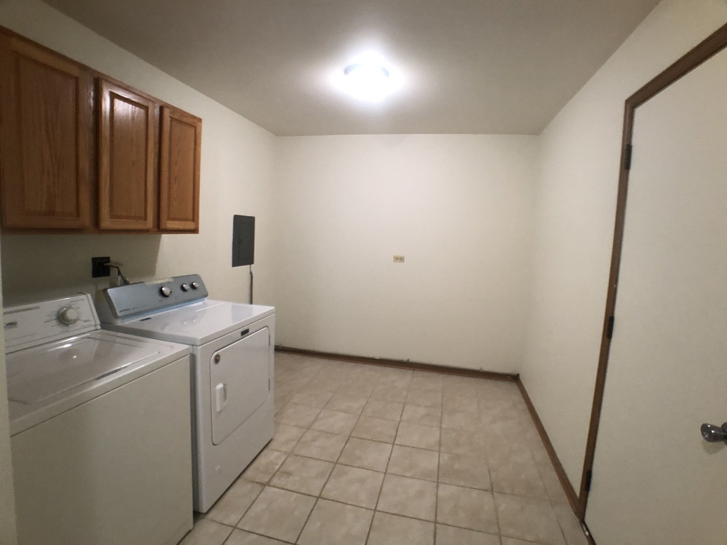 1208 Needham Road Naperville, IL 60563 - Photo 7 of 18
