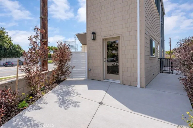 $1,499,900 | 2800 Grant Avenue, Unit B, Redondo Beach, CA 90278