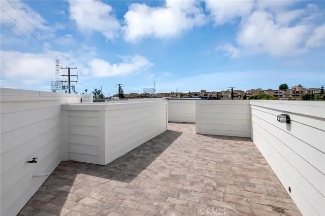 $1,499,900 | 2800 Grant Avenue, Unit B, Redondo Beach, CA 90278
