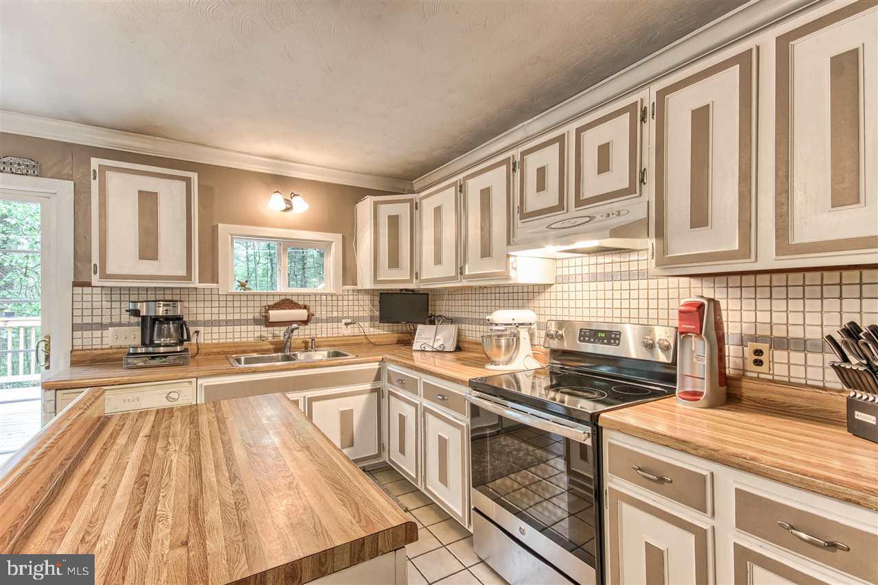 251 Rambo Hill Road Shermans Dale, PA 17090 - Photo 11 of 25 Gallery Image 11