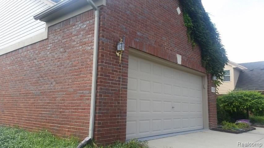 3076 Honor Drive Rochester Hills, MI 48309 - Photo 2 of 58