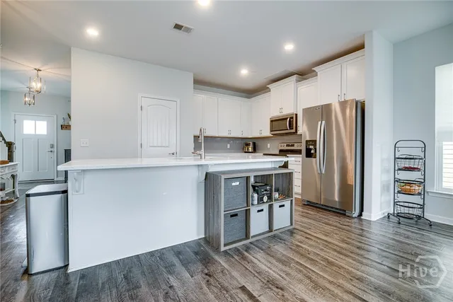 $2,300 | 11 Pomona Circle, Savannah, GA 31419