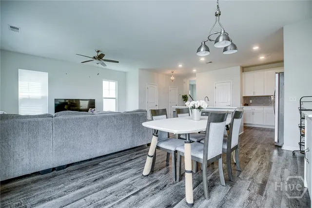 $2,300 | 11 Pomona Circle, Savannah, GA 31419