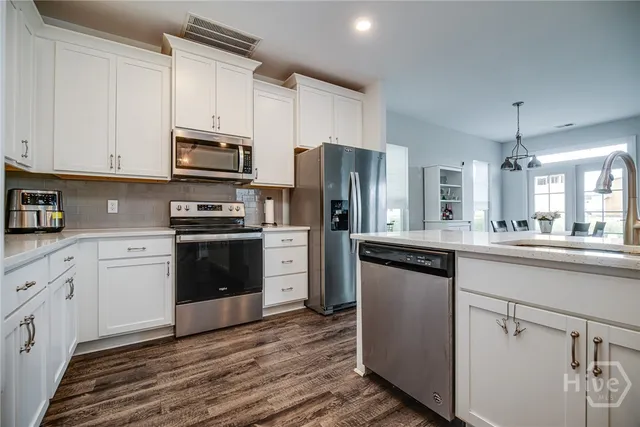 $2,300 | 11 Pomona Circle, Savannah, GA 31419