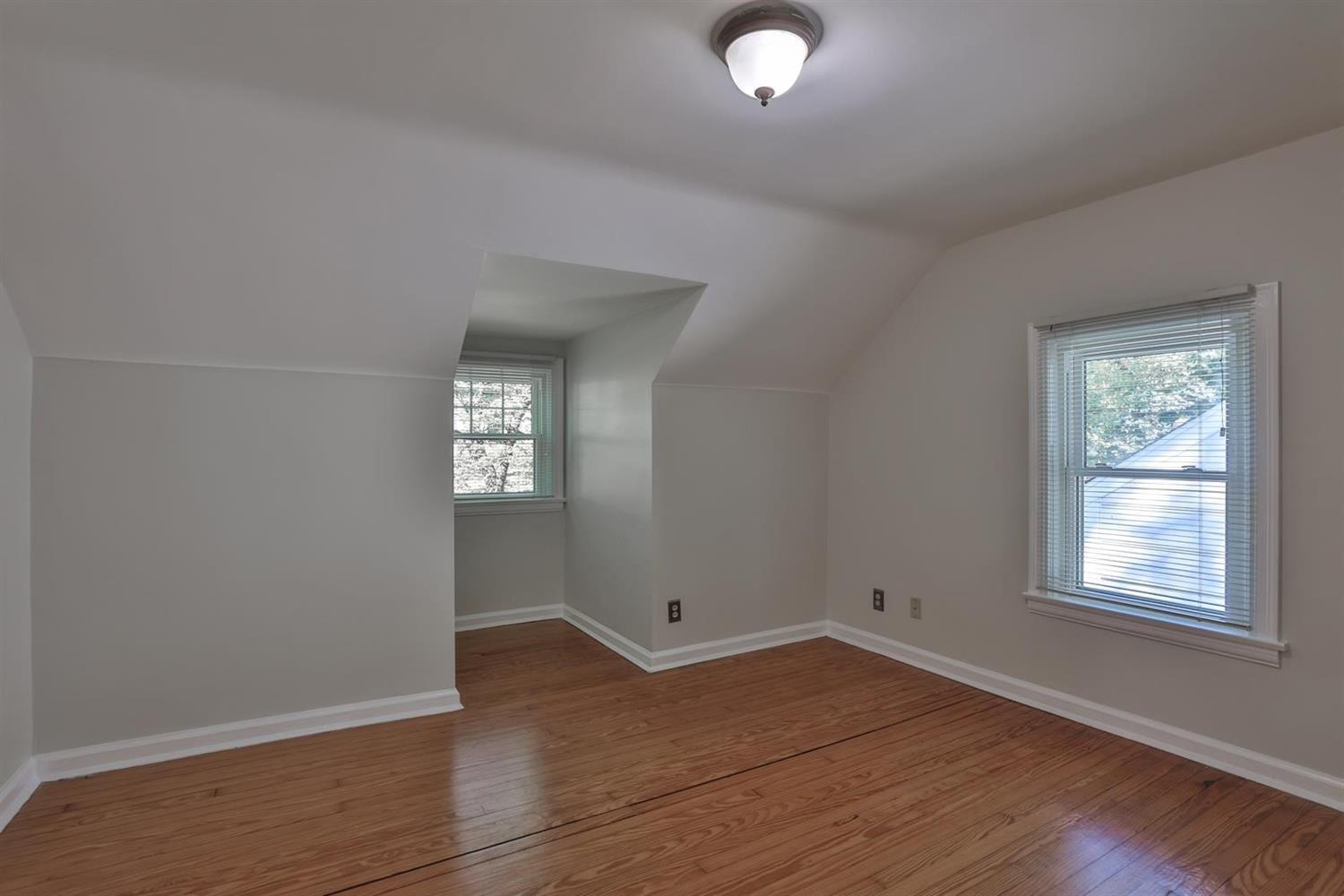 6908 Thorndike Road Mariemont, OH 45227 - Photo 30 of 33