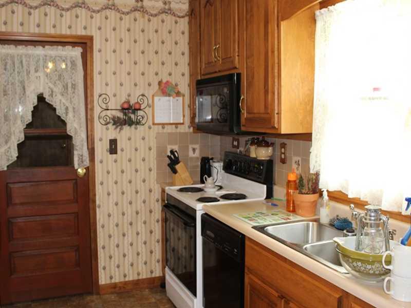 7131 West Ralston Road Indianapolis, IN 46221 - Photo 3 of 14 Gallery Image 3