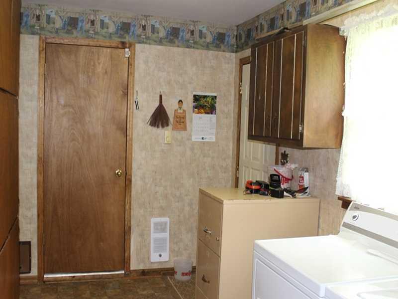 7131 West Ralston Road Indianapolis, IN 46221 - Photo 9 of 14 Gallery Image 9