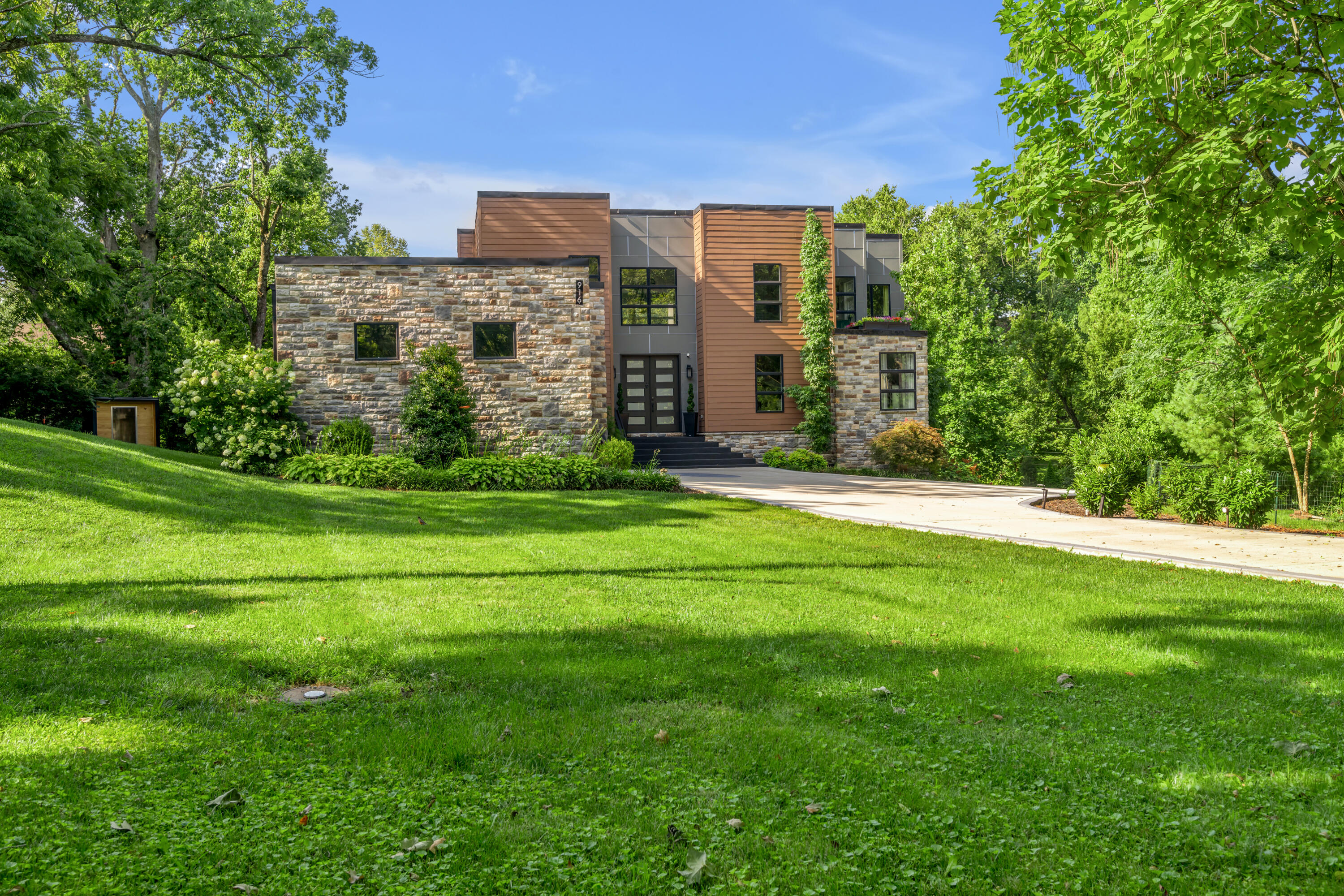 916 Bravington Way Lexington, KY 40503 - Photo 66 of 132 TDB_5397