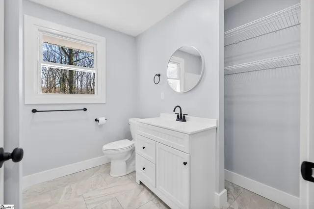 $299,900 | 217 Greenbriar Drive, Simpsonville, SC 29680