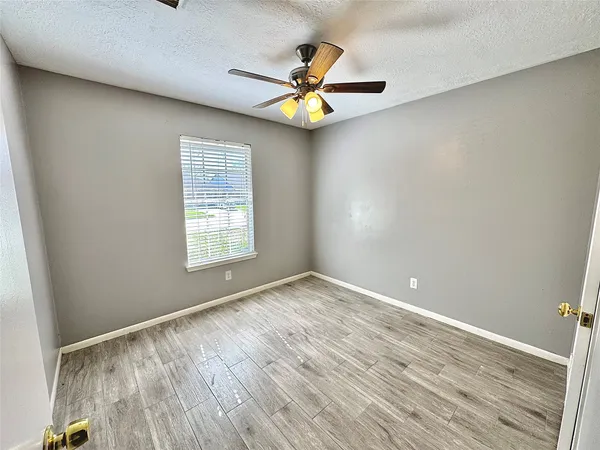 $2,100 | 15807 Pilgrim Hall Drive, Friendswood, TX 77546