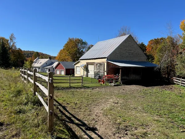 $899,000 | 179 Cate Hill Road, Greensboro, VT 05827