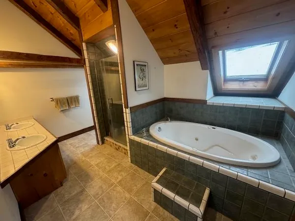 $899,000 | 179 Cate Hill Road, Greensboro, VT 05827