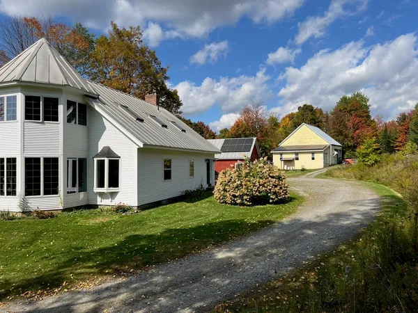 $899,000 | 179 Cate Hill Road, Greensboro, VT 05827