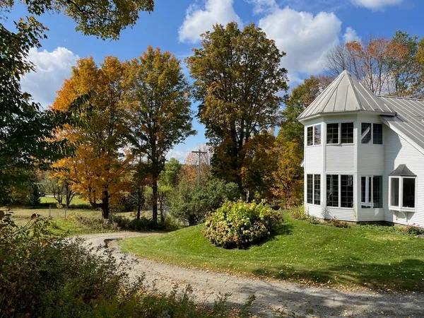 $899,000 | 179 Cate Hill Road, Greensboro, VT 05827