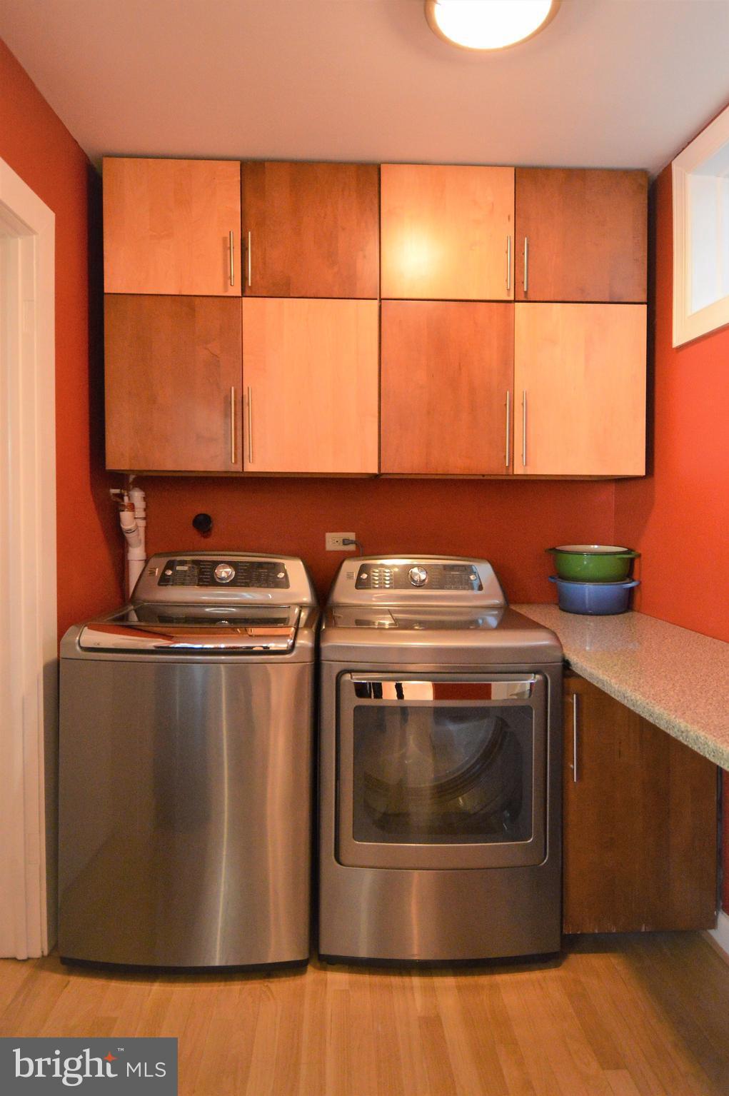 6448 Elmdale Road Alexandria, VA 22312 - Photo 24 of 28 Laundry Area