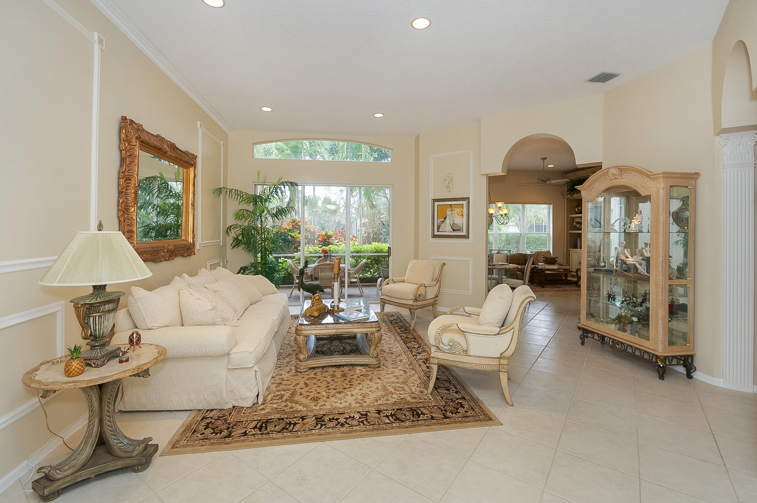 6685 Garde Road Boynton Beach, FL 33472 - Photo 4 of 26 6685_garde_rd_MLS_HID1089512_ROOMlivingr