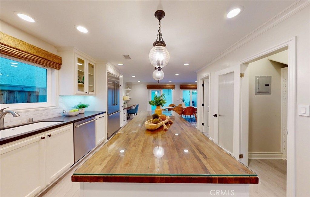 322 12th Street Huntington Beach, CA 92648 - Photo 17 of 65