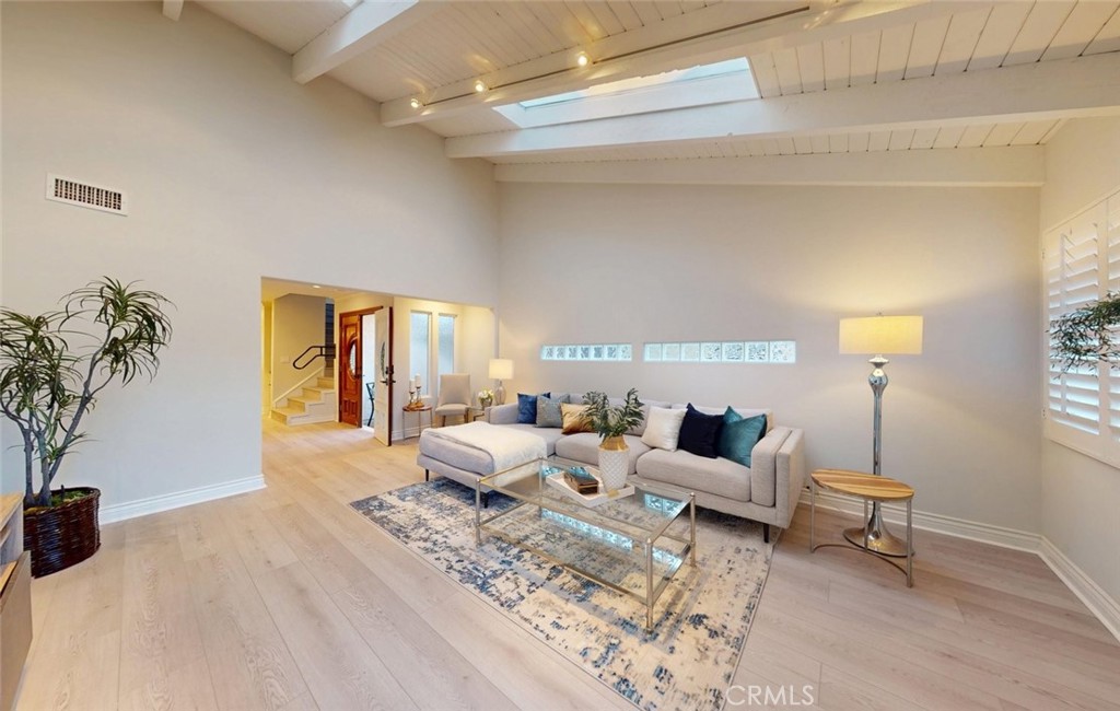 322 12th Street Huntington Beach, CA 92648 - Photo 6 of 65