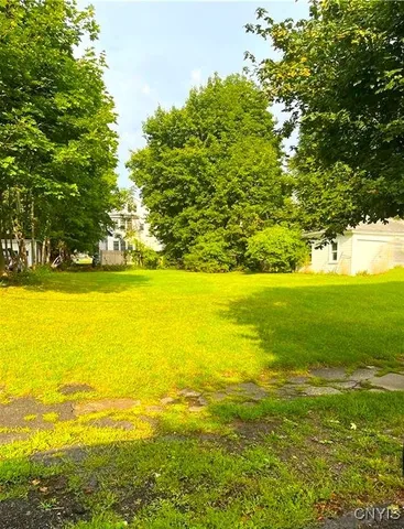 $42,000 | 310-12 Buckingham Avenue, Unit 12, Syracuse, NY 13210