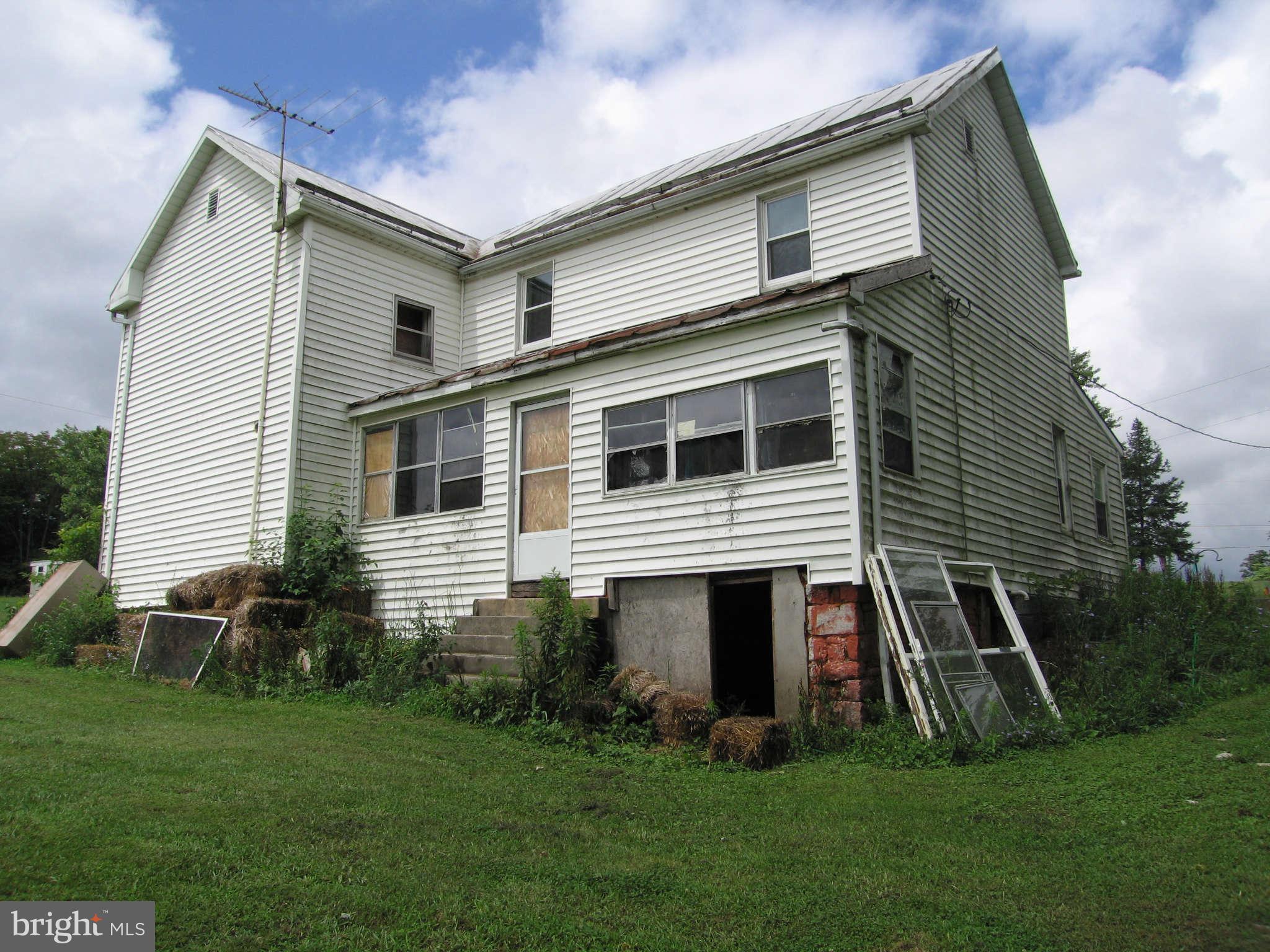 11645 Cedar Ridge Road Williamsport, MD 21795 - Photo 2 of 14 Exterior Rear