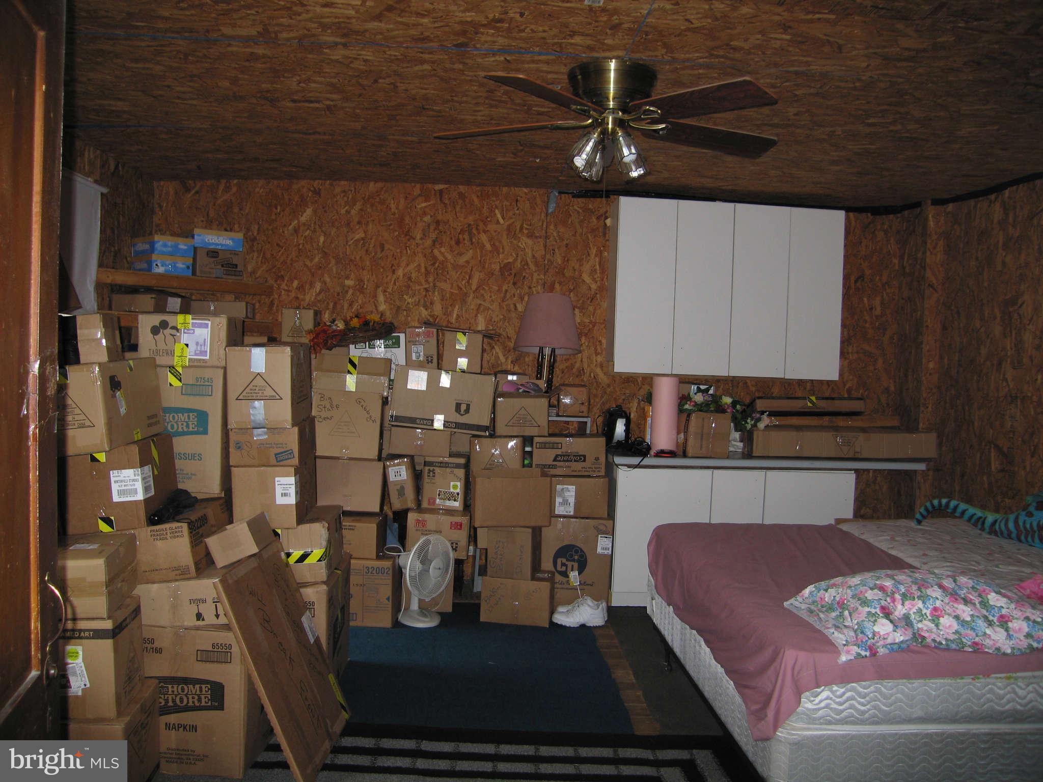 11645 Cedar Ridge Road Williamsport, MD 21795 - Photo 11 of 14 Bedroom Master