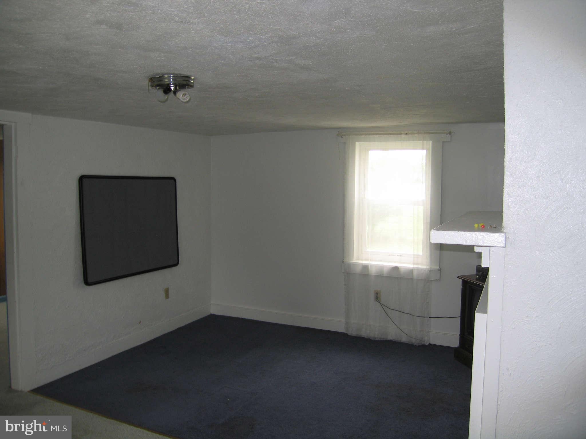 11645 Cedar Ridge Road Williamsport, MD 21795 - Photo 9 of 14 Bedroom