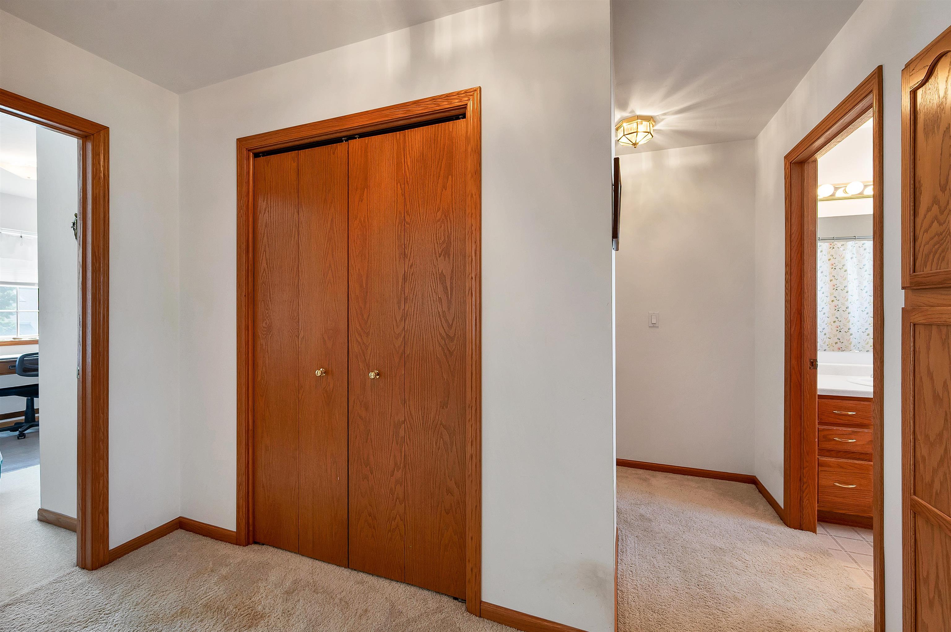 2535 Gemini Road Green Bay, WI 54311 - Photo 22 of 45