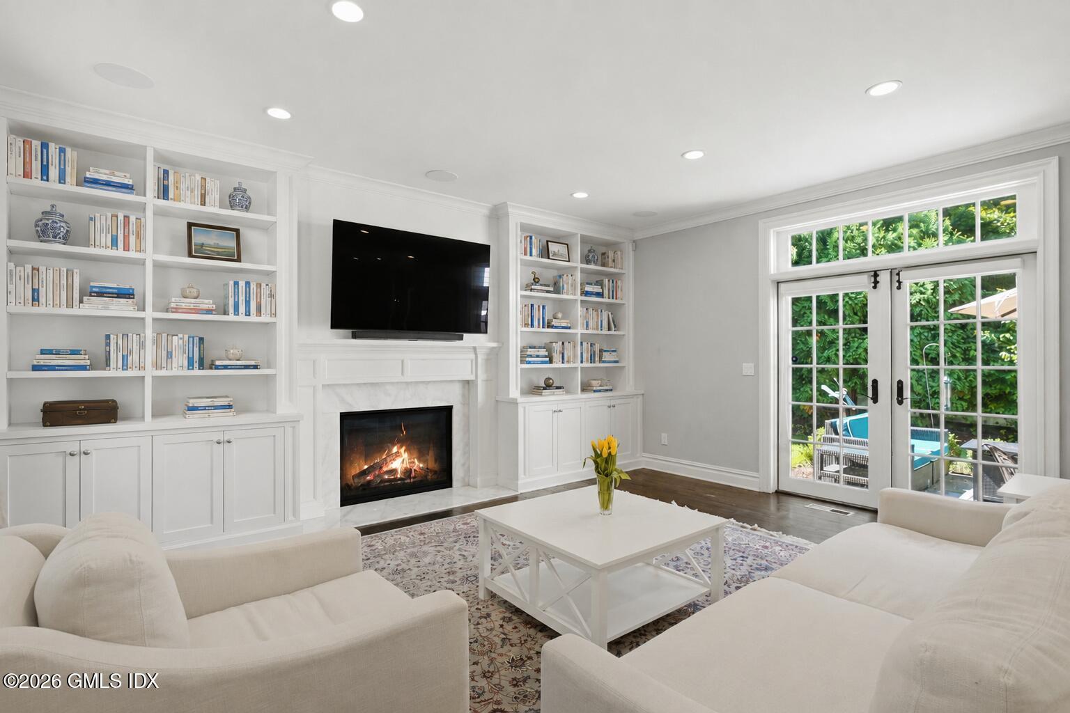 23 Riverside Lane Riverside, CT 06878 - Photo 10 of 31 Family Room