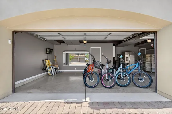 $725,000 | 6932 East Pearl Street, Mesa, AZ 85207