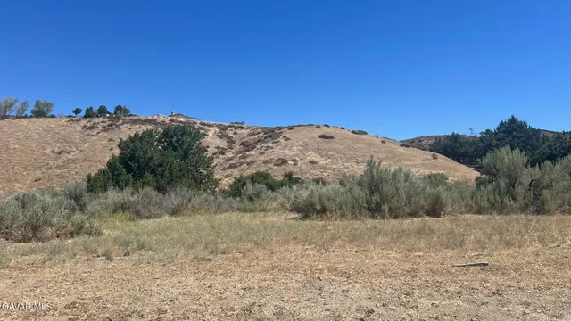 $220,000 | Elizabeth Lake, Palmdale, CA 93551